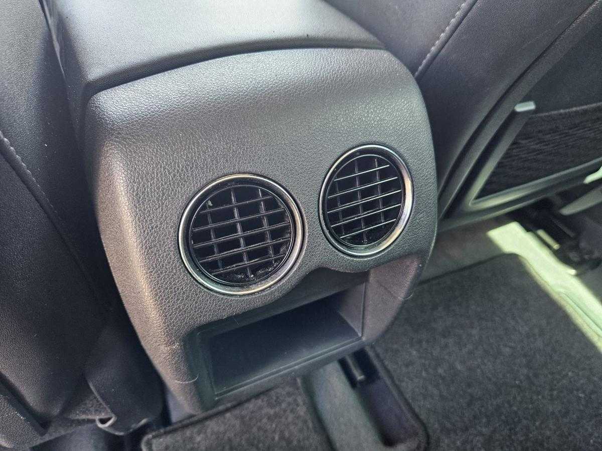 peugeot-3008-2015-diesel-1560cc