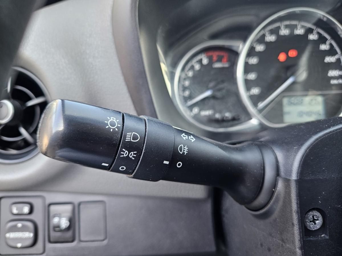 toyota-yaris-2019-gasolina-998cc