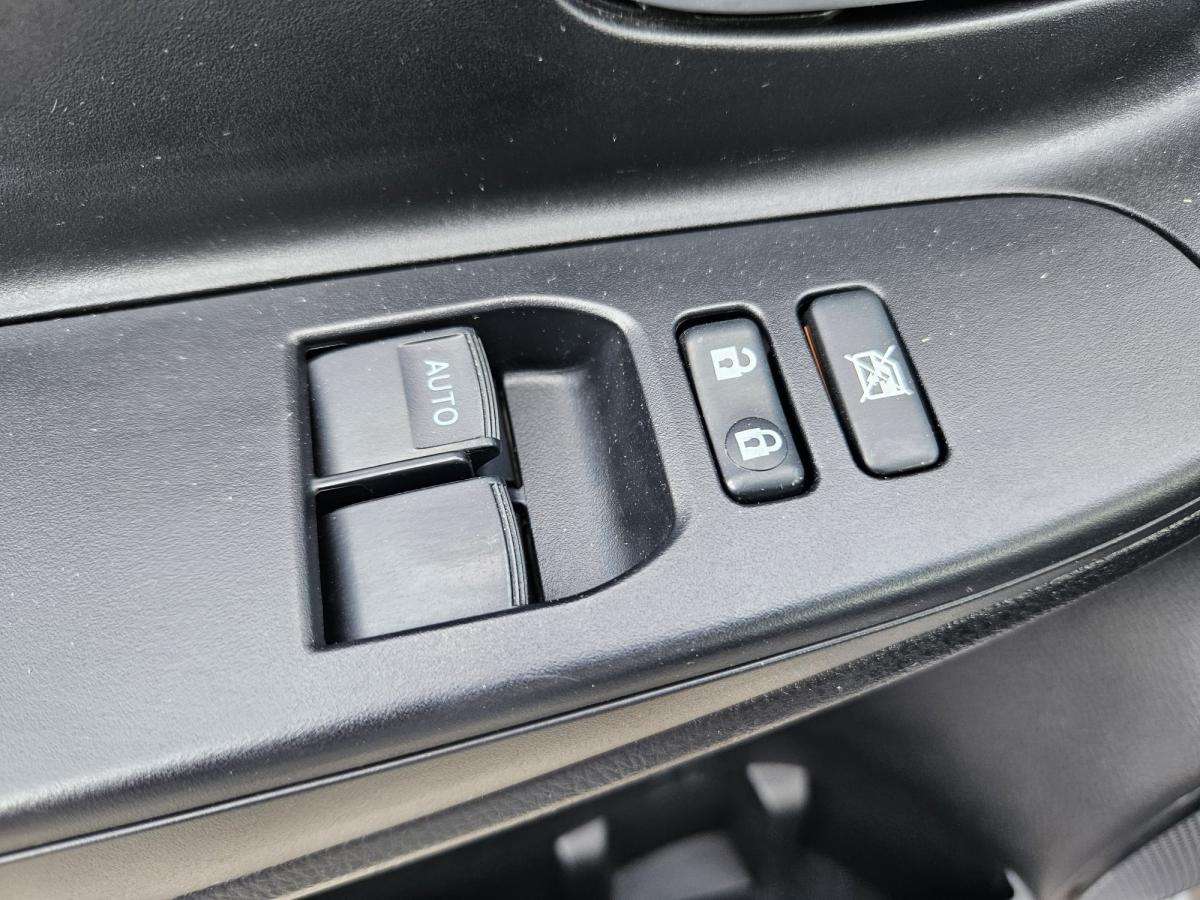 toyota-yaris-2019-gasolina-998cc