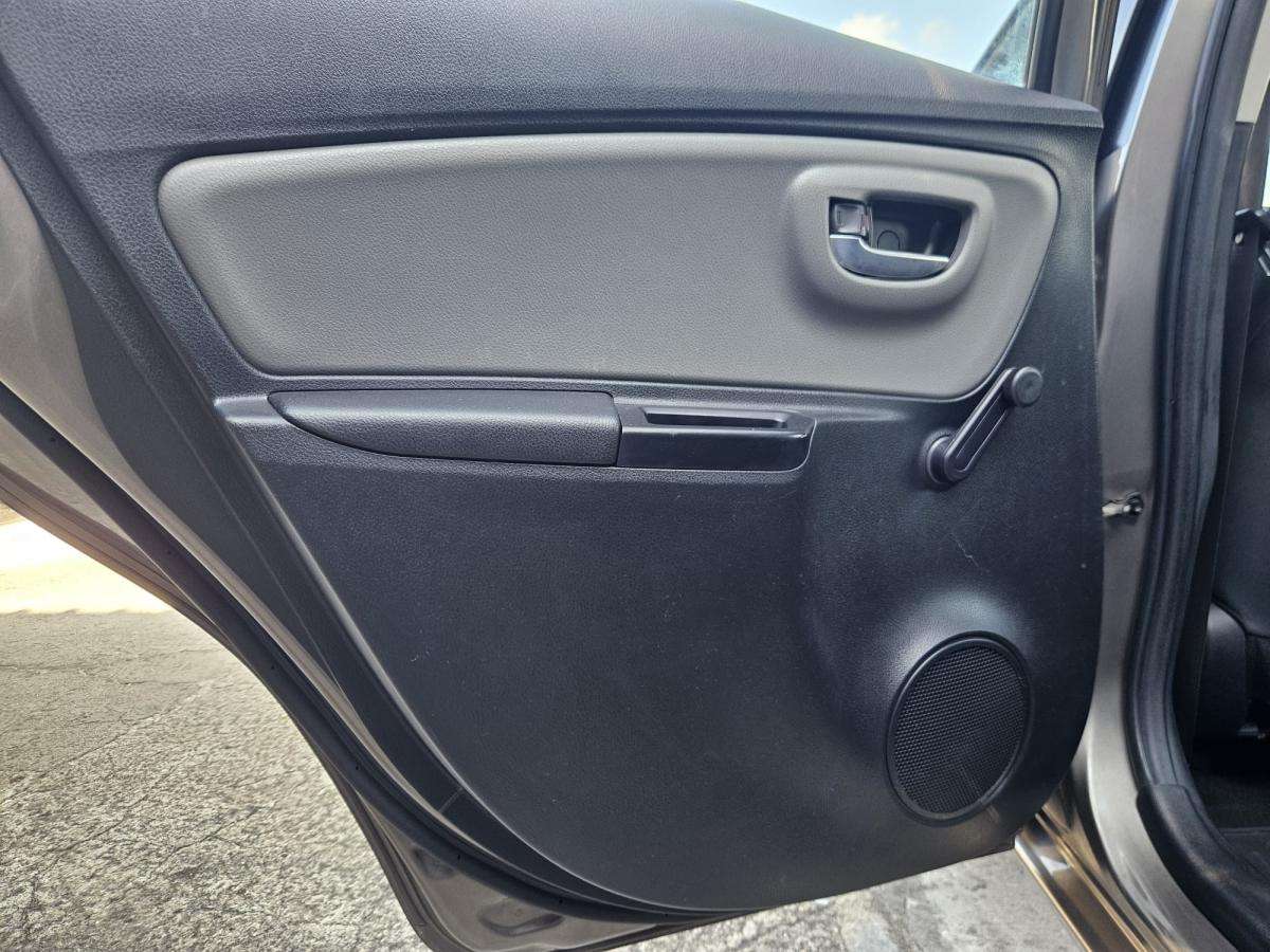 toyota-yaris-2019-gasolina-998cc