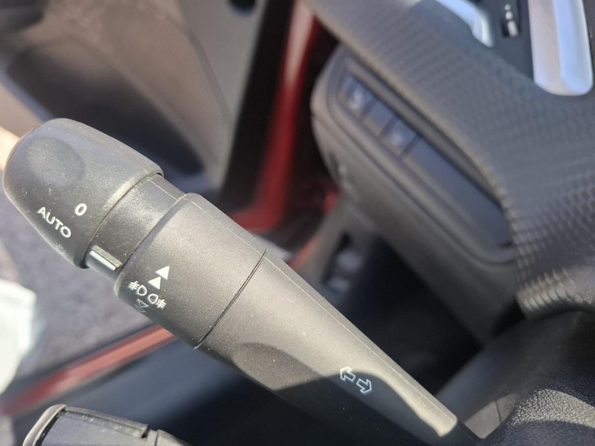peugeot-2008-2018-diesel-1560cc