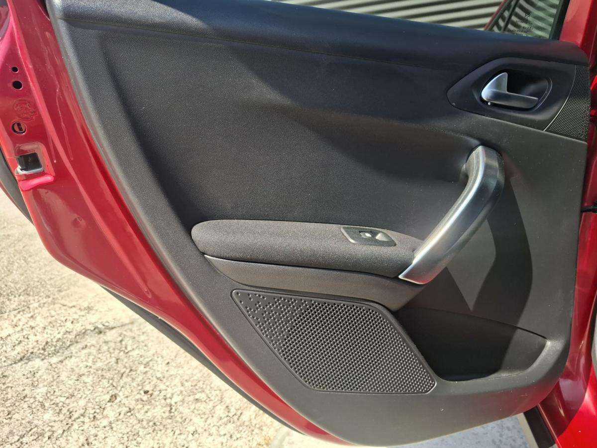 peugeot-2008-2018-diesel-1560cc