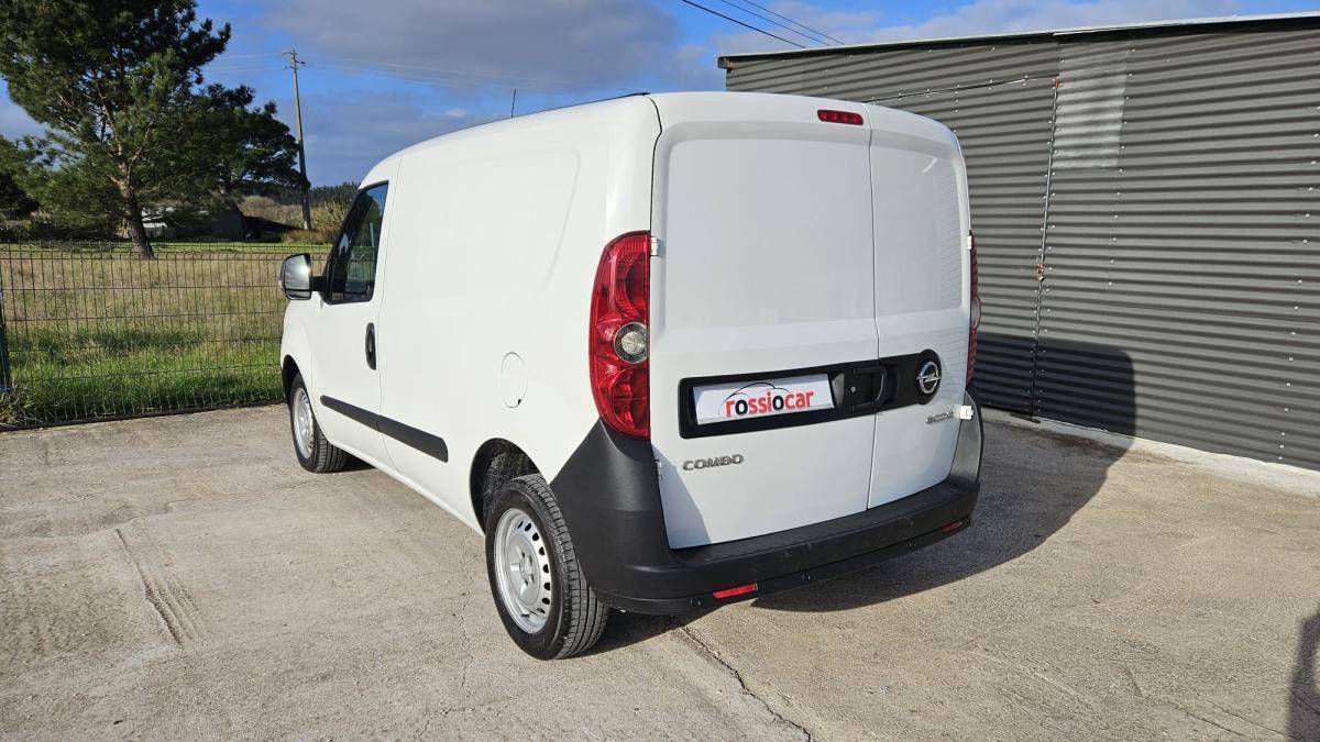 opel-combo-2015-diesel-1248cc