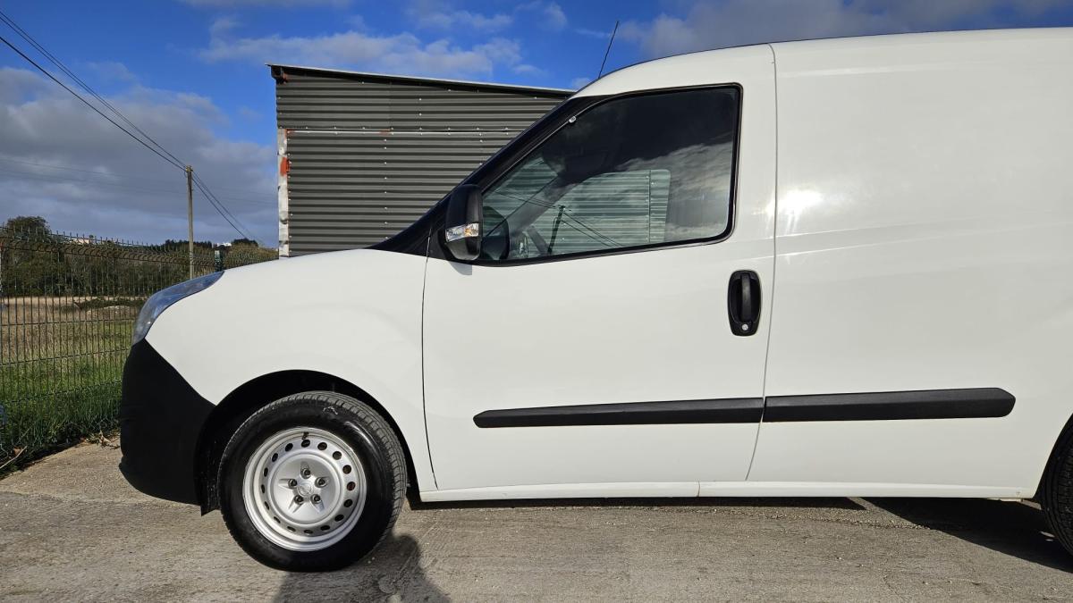 opel-combo-2015-diesel-1248cc