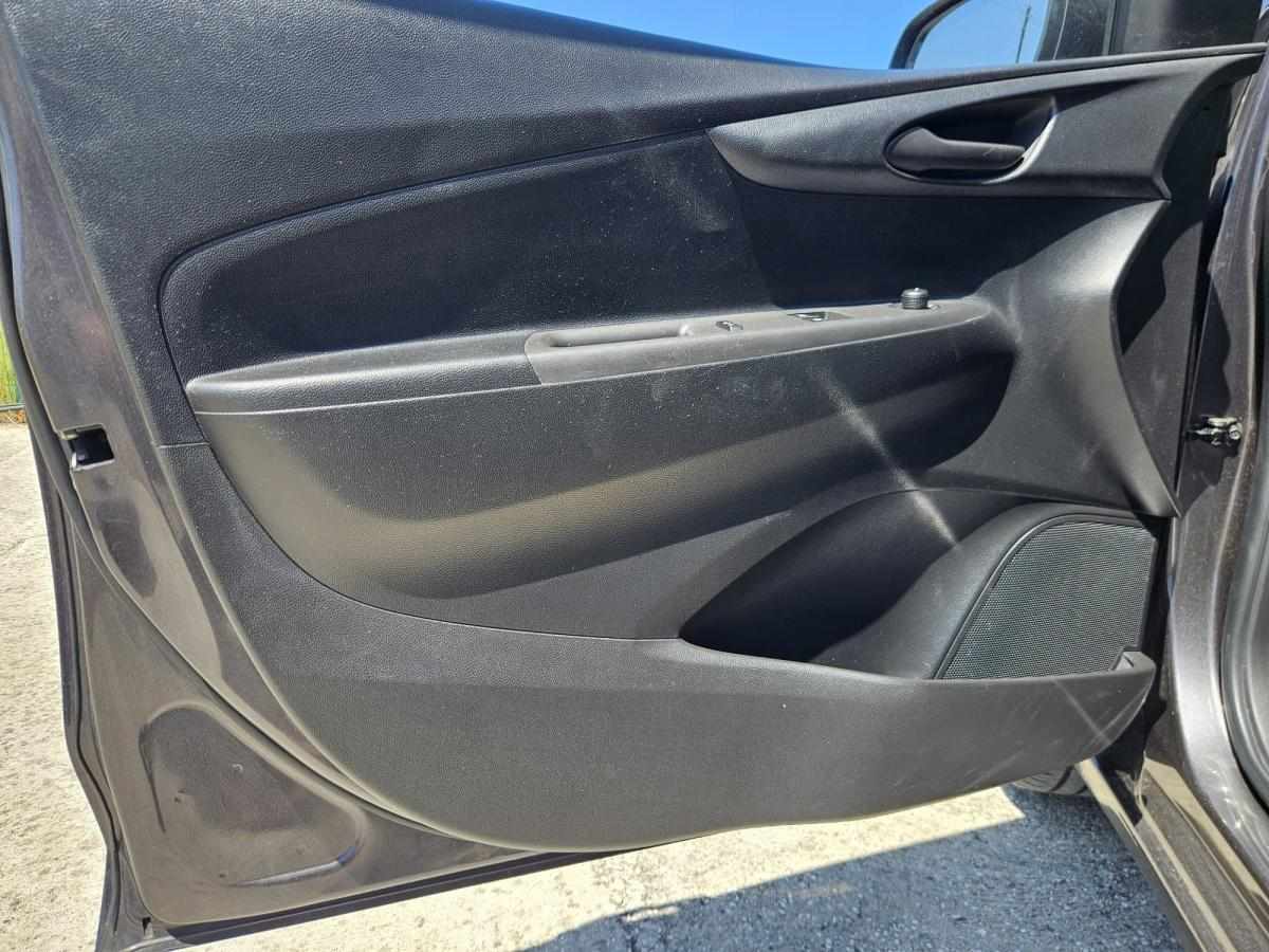 opel-karl-2015-gasolina-999cc