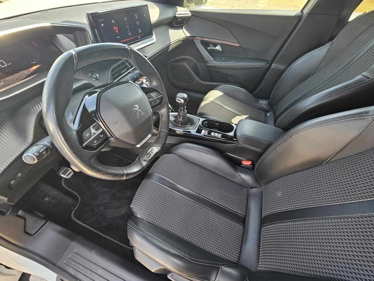 peugeot-2008-2022-gasolina-1199cc