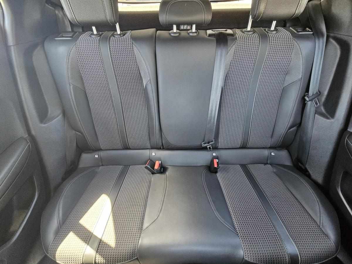 peugeot-2008-2022-gasolina-1199cc