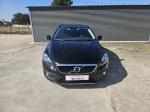 volvo-v40-cross-country-2017-diesel-1969cc
