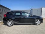 volvo-v40-cross-country-2017-diesel-1969cc
