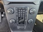 volvo-v40-cross-country-2017-diesel-1969cc