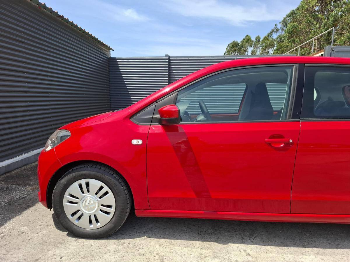 volkswagen-up-2014-gasolina-999cc