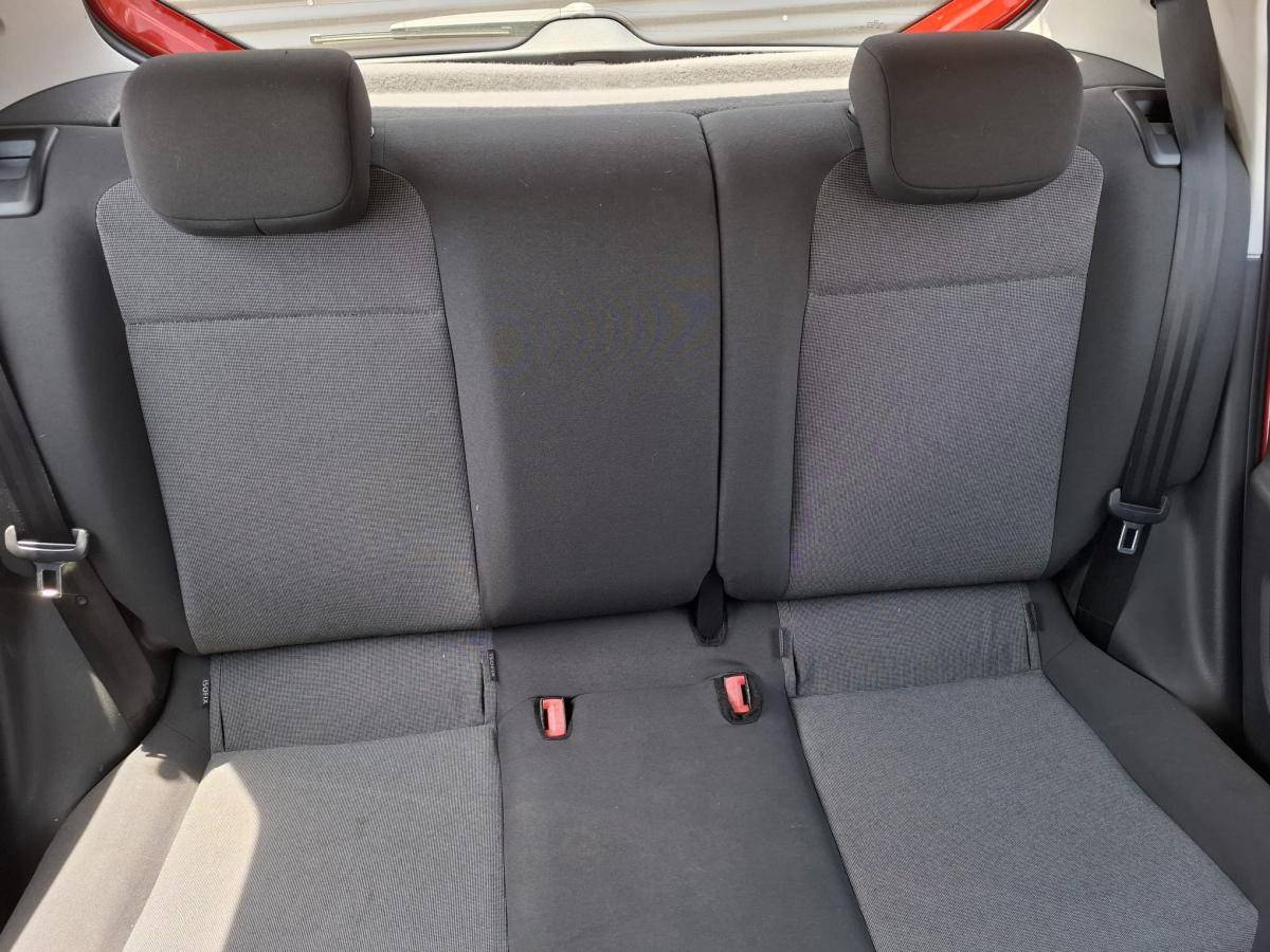 volkswagen-up-2014-gasolina-999cc
