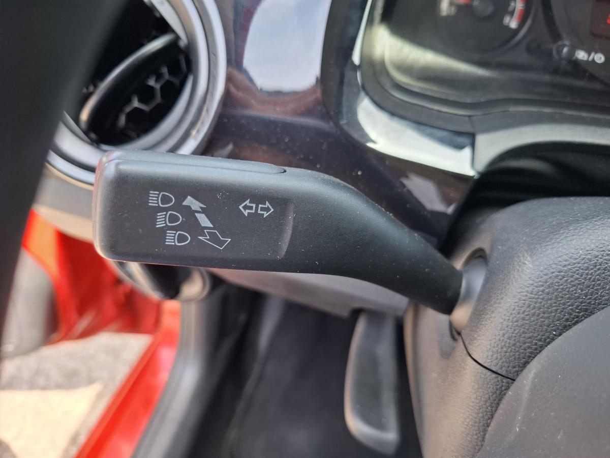 volkswagen-up-2014-gasolina-999cc