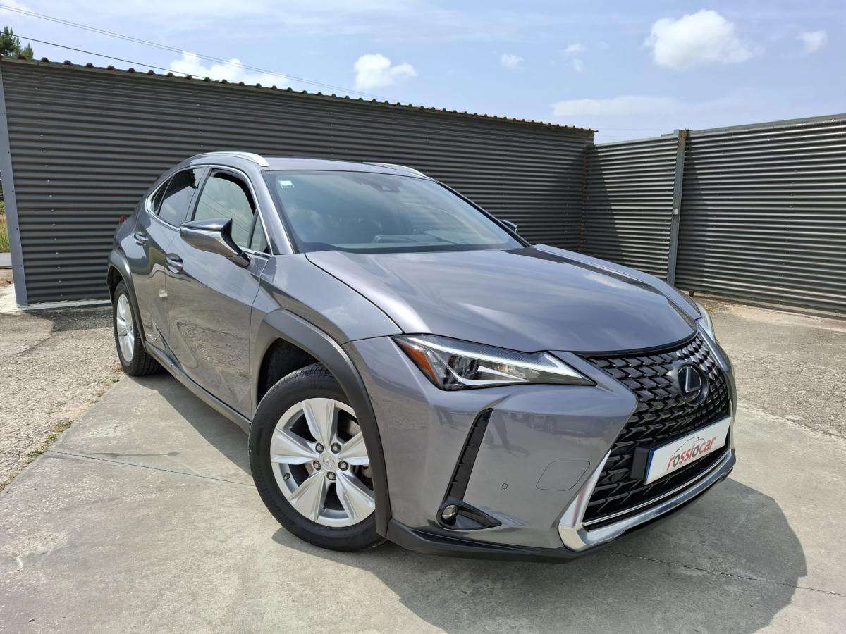 lexus-ux-2019-hibrido-a-gasolina-1987cc