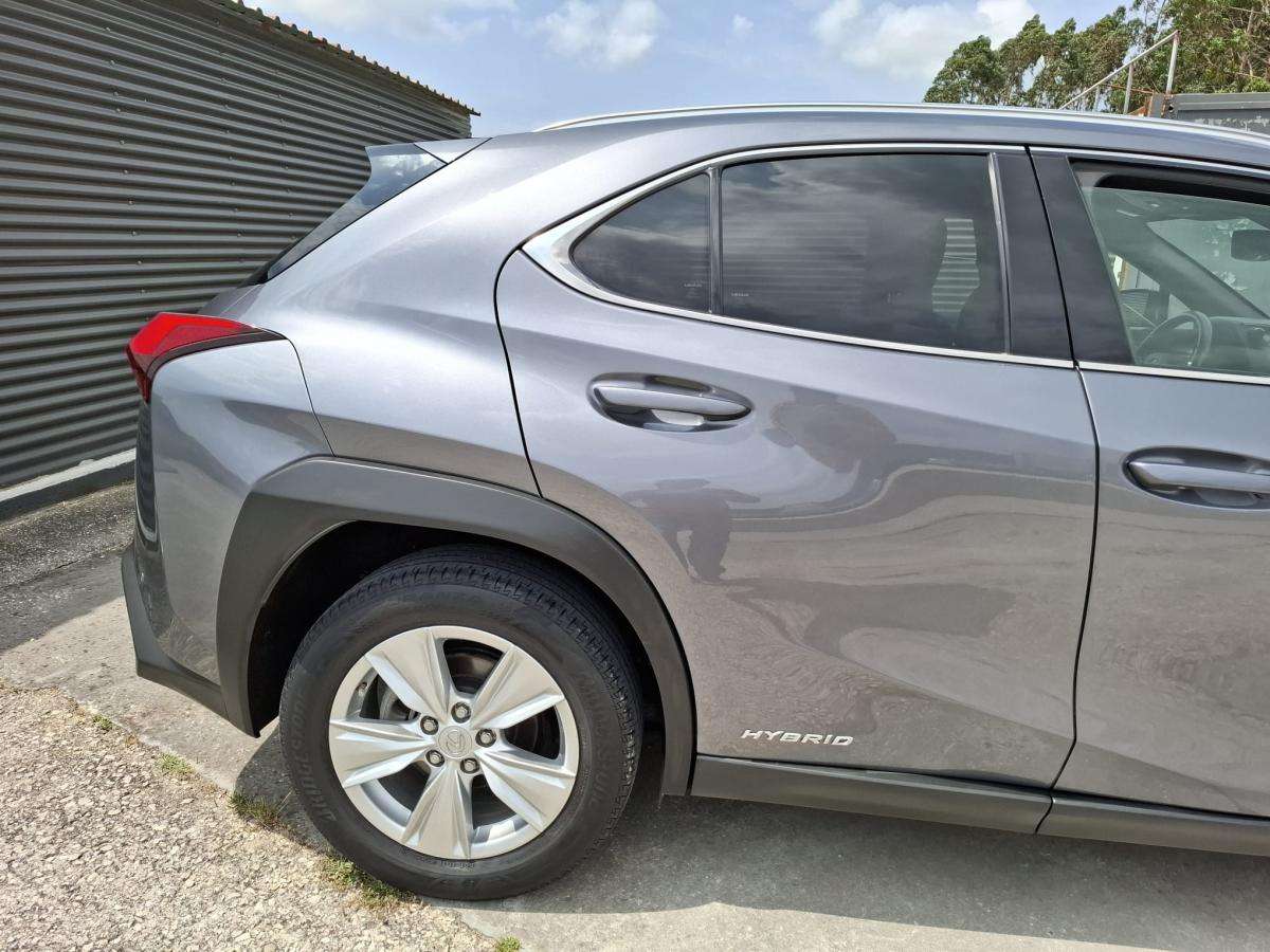 lexus-ux-2019-hibrido-a-gasolina-1987cc