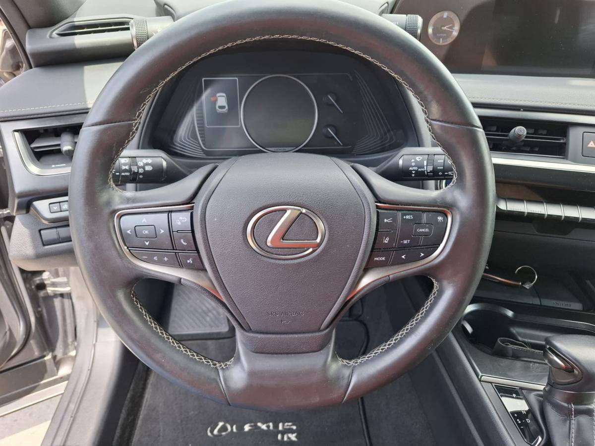 lexus-ux-2019-hibrido-a-gasolina-1987cc