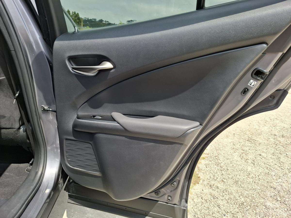 lexus-ux-2019-hibrido-a-gasolina-1987cc