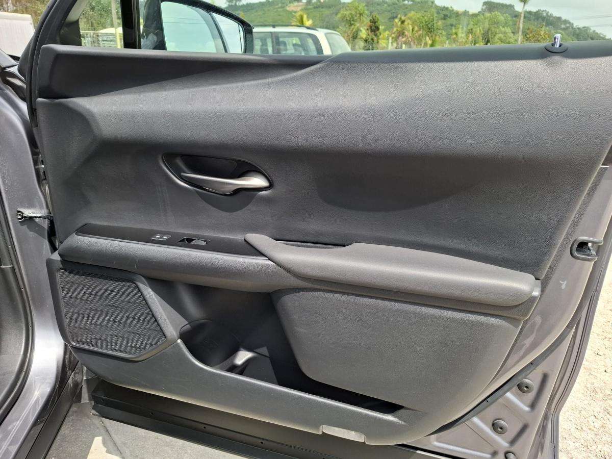 lexus-ux-2019-hibrido-a-gasolina-1987cc
