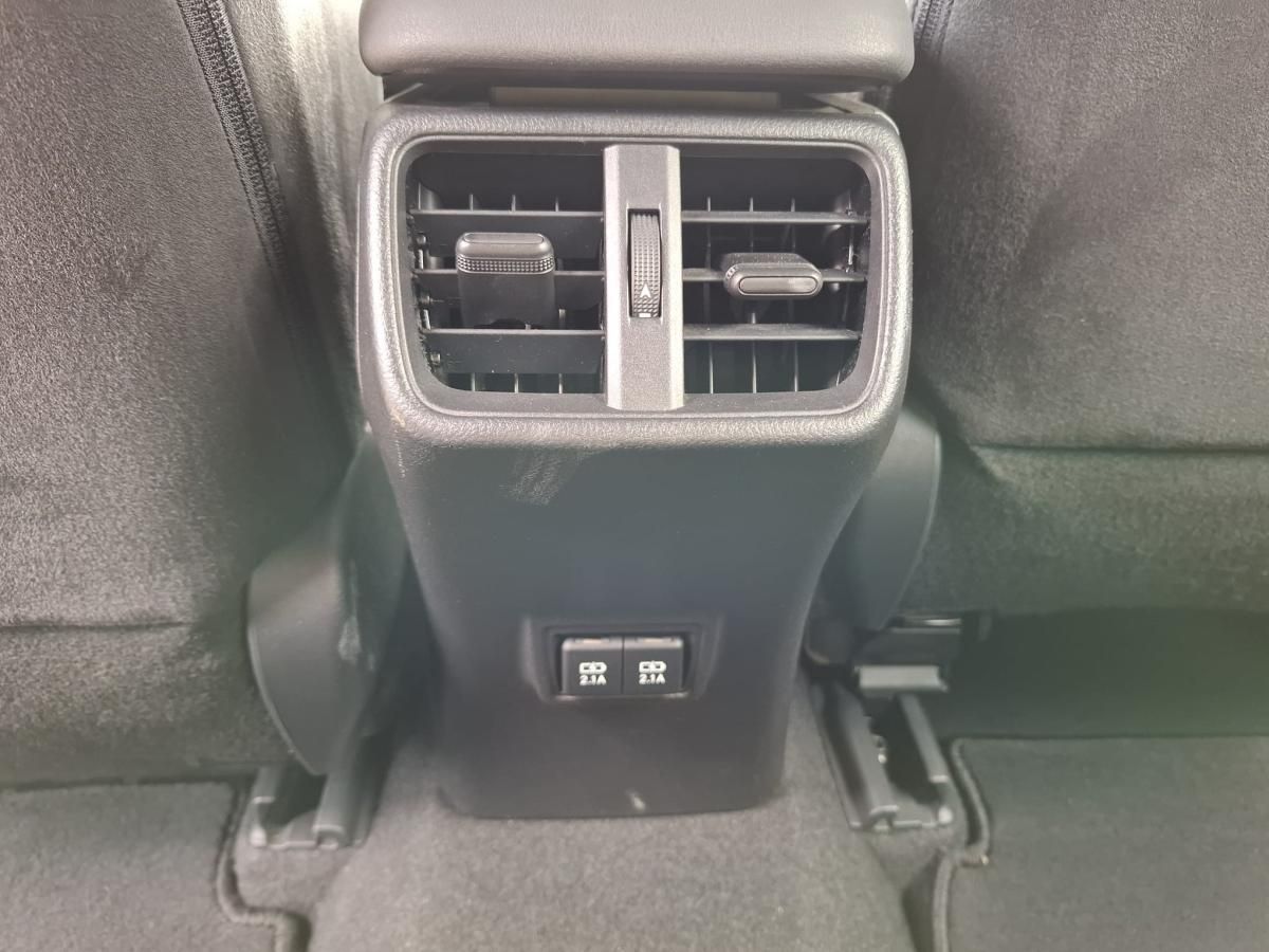 lexus-ux-2019-hibrido-a-gasolina-1987cc