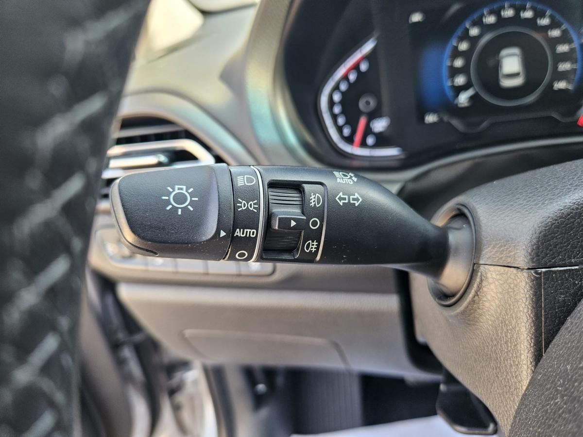 hyundai-i30-2023-gasolina-998cc