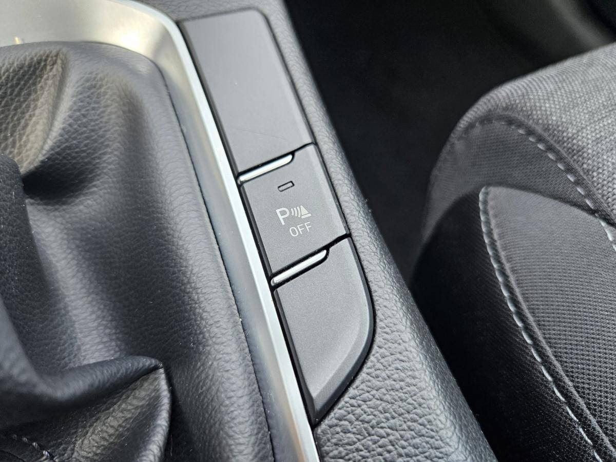 hyundai-i30-2023-gasolina-998cc