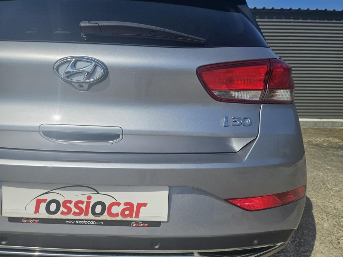 hyundai-i30-2023-gasolina-998cc