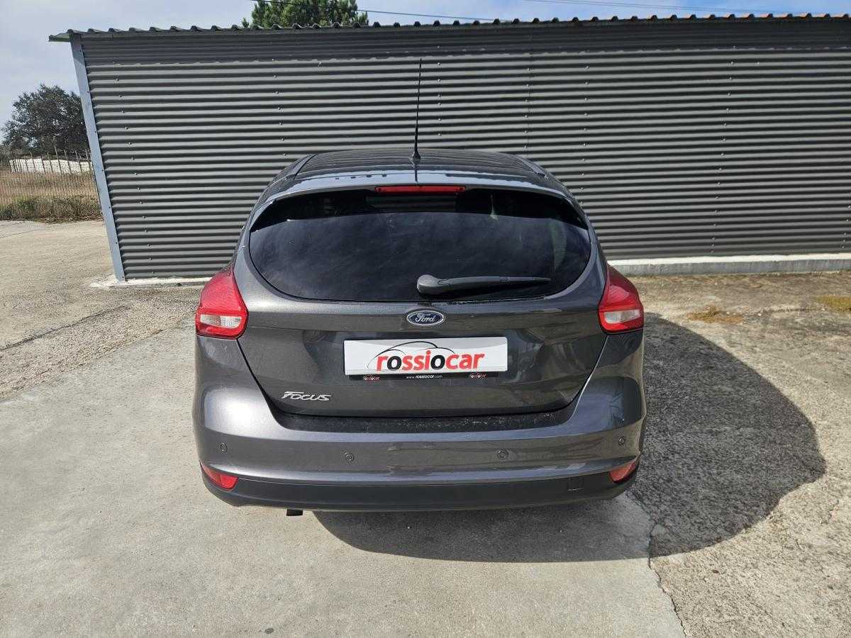 ford-focus-2017-diesel-1499cc