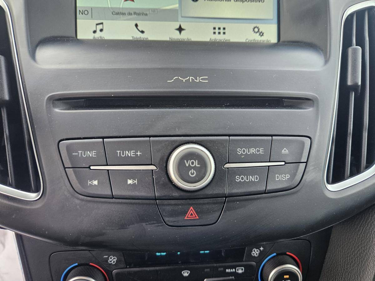 ford-focus-2017-diesel-1499cc