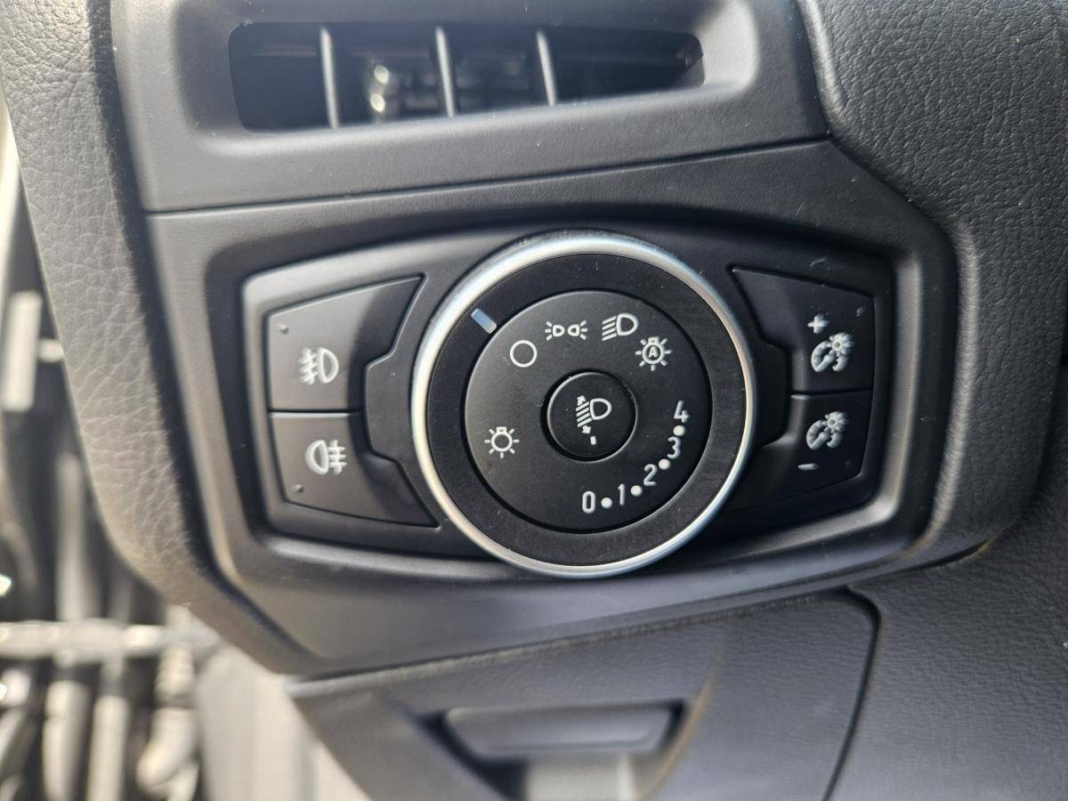 ford-focus-2017-diesel-1499cc