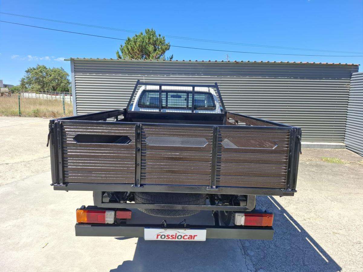 toyota-hilux-2016-diesel-2494cc