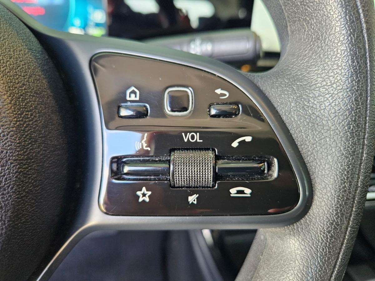 mercedes-benz-classe-a-2020-hibrido-a-gasolina-1332cc