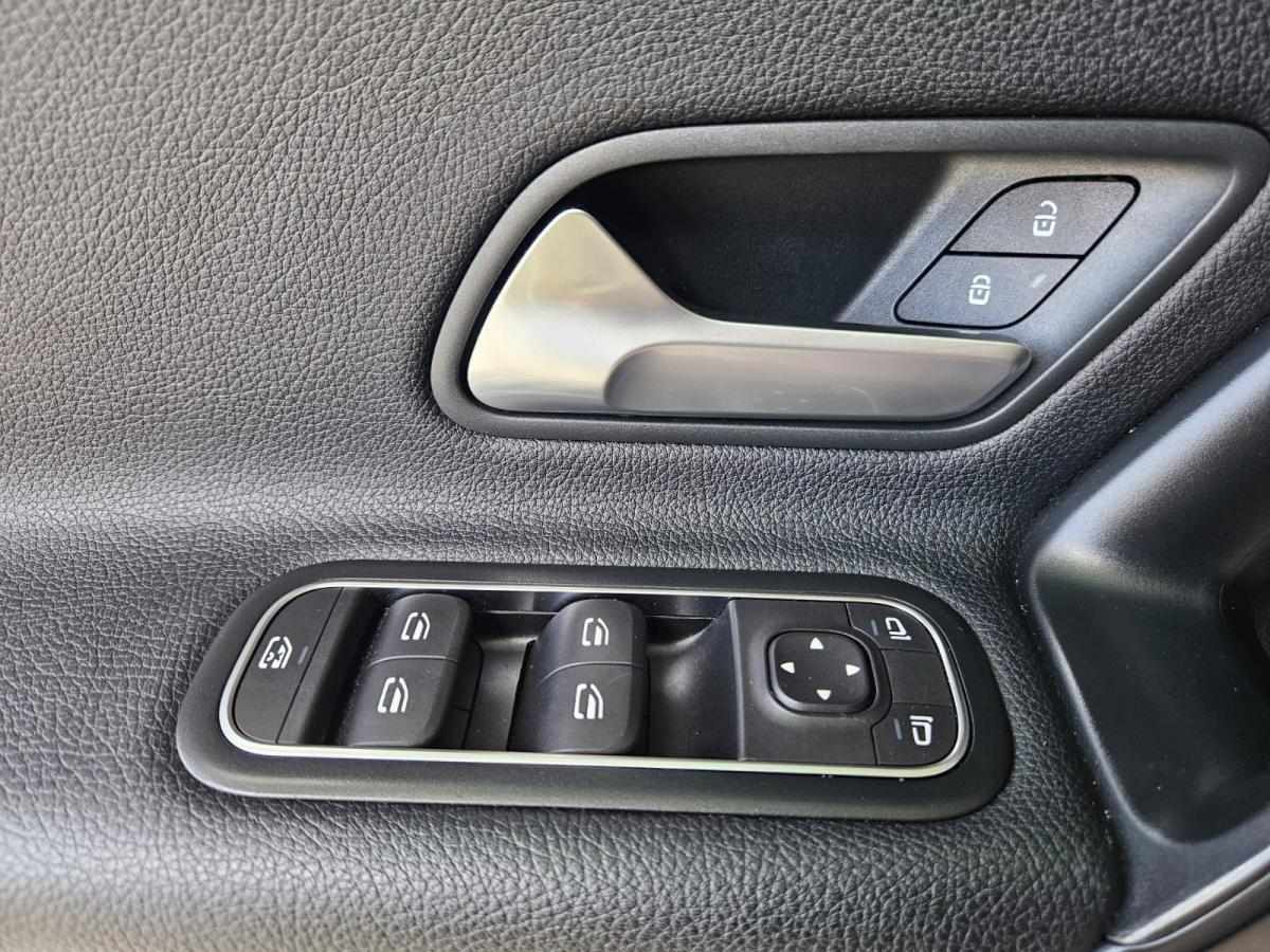 mercedes-benz-classe-a-2020-hibrido-a-gasolina-1332cc