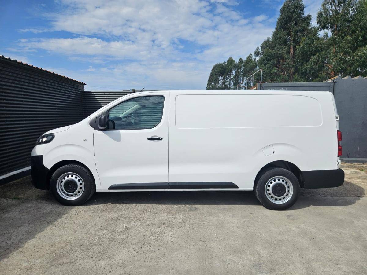 opel-vivaro-2020-diesel-1499cc
