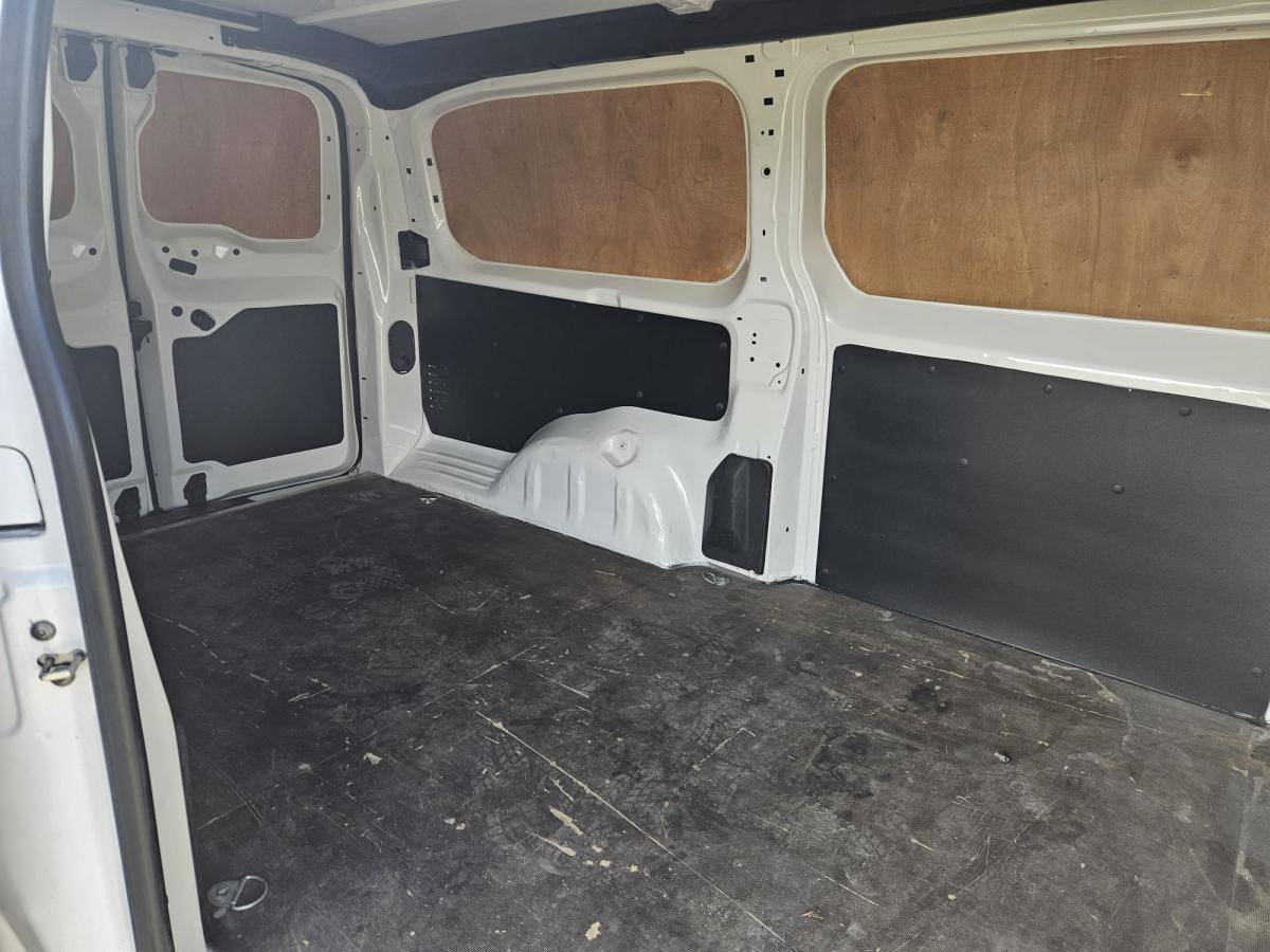 opel-vivaro-2020-diesel-1499cc
