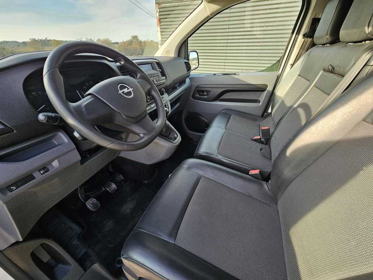 opel-vivaro-2020-diesel-1499cc