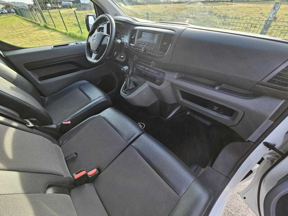 opel-vivaro-2020-diesel-1499cc