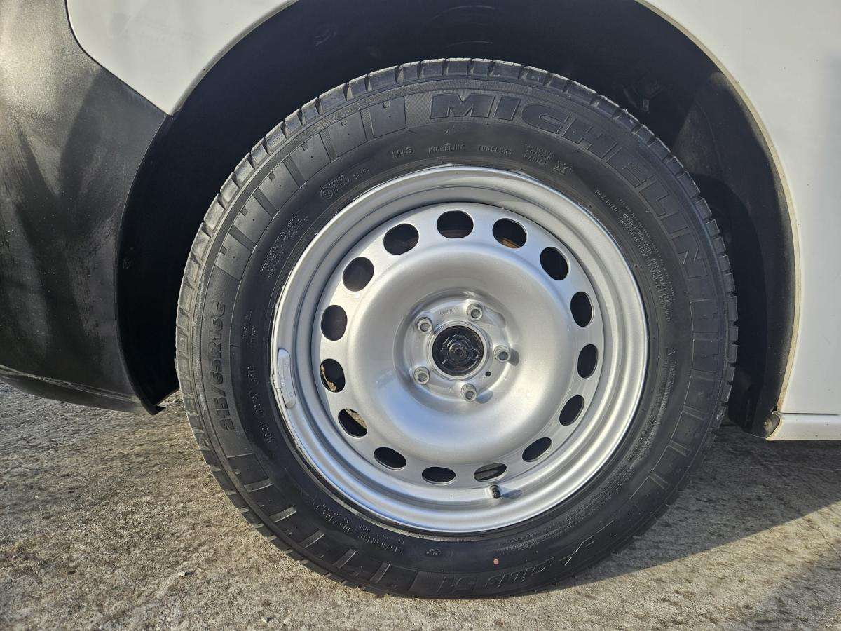 opel-vivaro-2020-diesel-1499cc