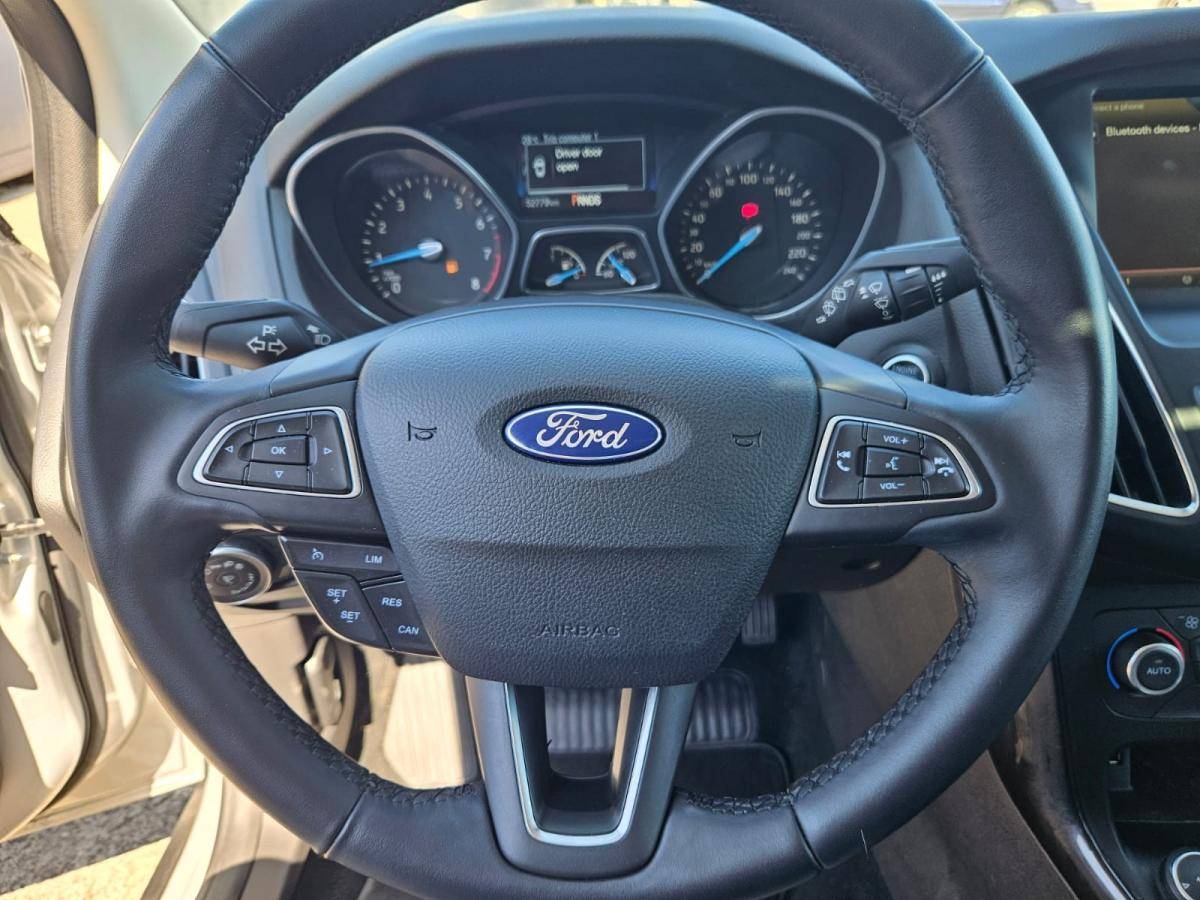 ford-focus-2015-gasolina-998cc