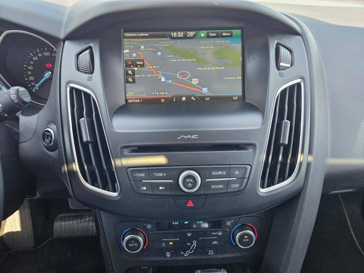 ford-focus-2015-gasolina-998cc