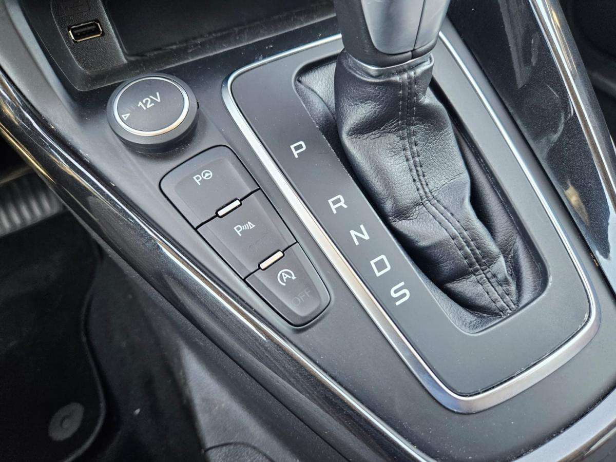 ford-focus-2015-gasolina-998cc