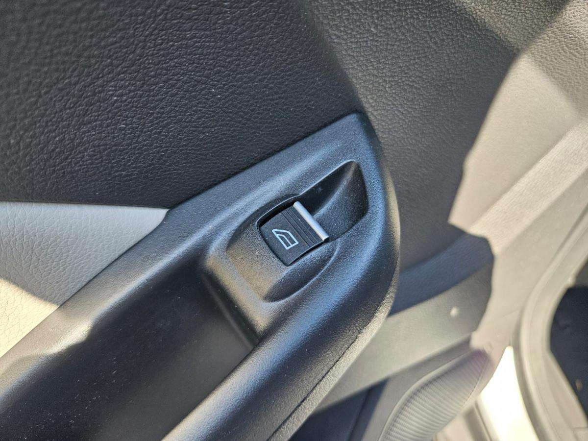 ford-focus-2015-gasolina-998cc