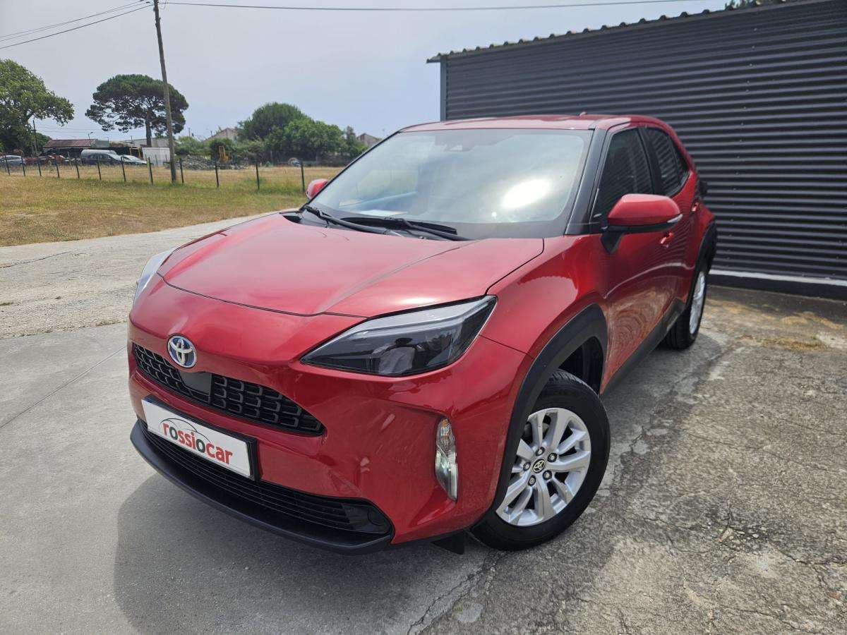 toyota-yaris-cross-2021-hibrido-a-gasolina-1490cc