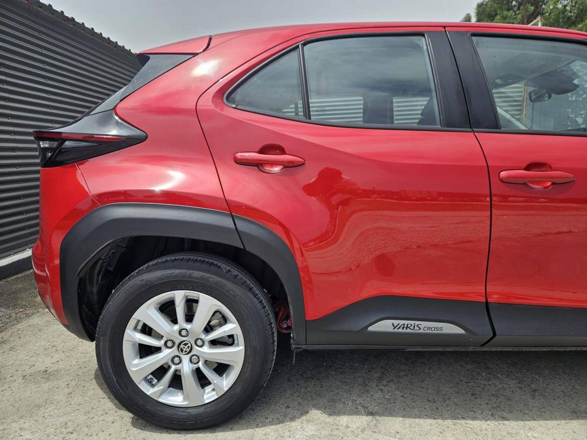 toyota-yaris-cross-2021-hibrido-a-gasolina-1490cc