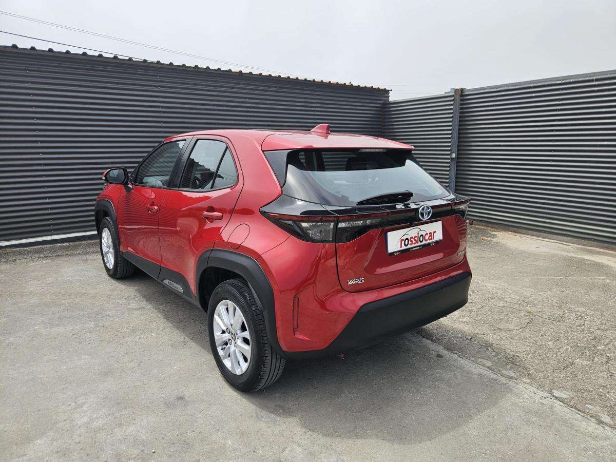 toyota-yaris-cross-2021-hibrido-a-gasolina-1490cc