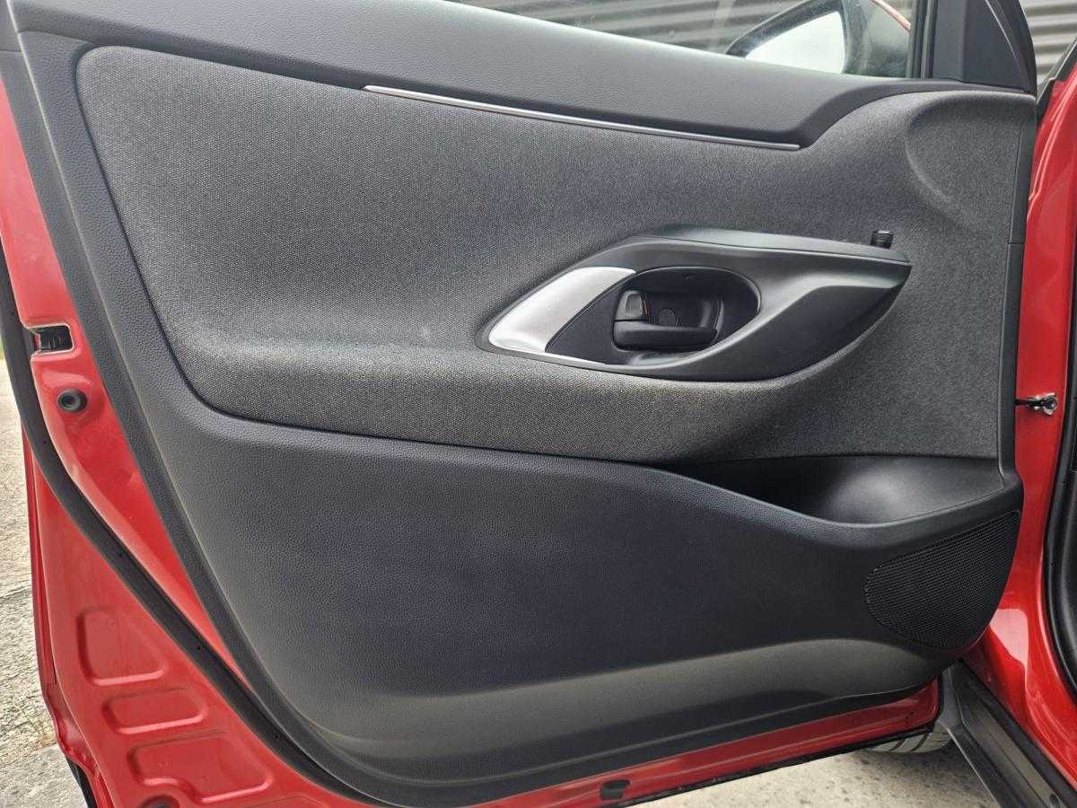 toyota-yaris-cross-2021-hibrido-a-gasolina-1490cc