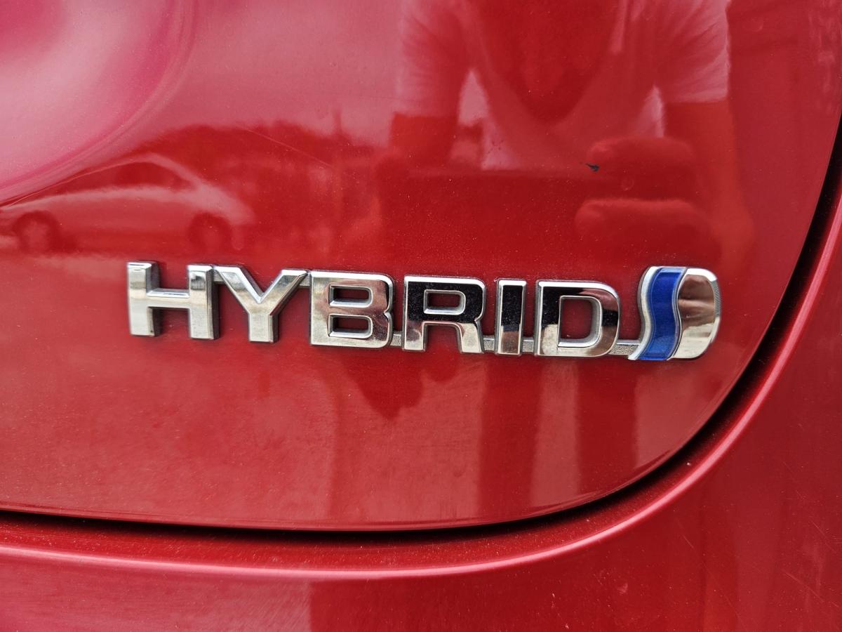 toyota-yaris-cross-2021-hibrido-a-gasolina-1490cc