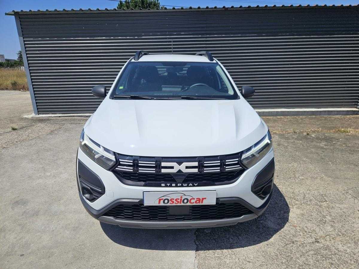 dacia-sandero-2023-gpl-999cc