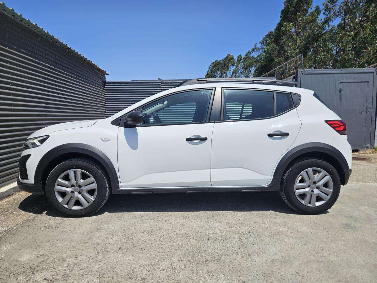 dacia-sandero-2023-gpl-999cc