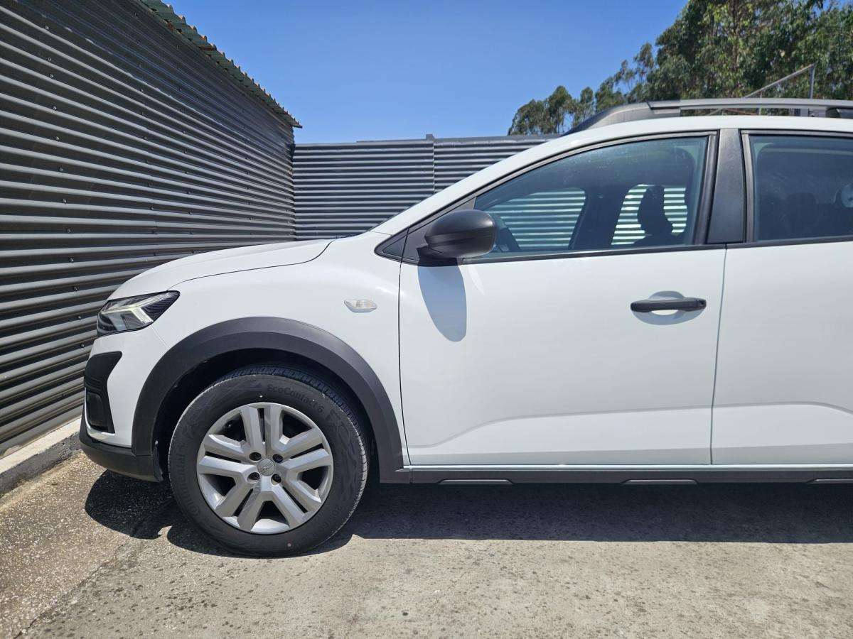 dacia-sandero-2023-gpl-999cc