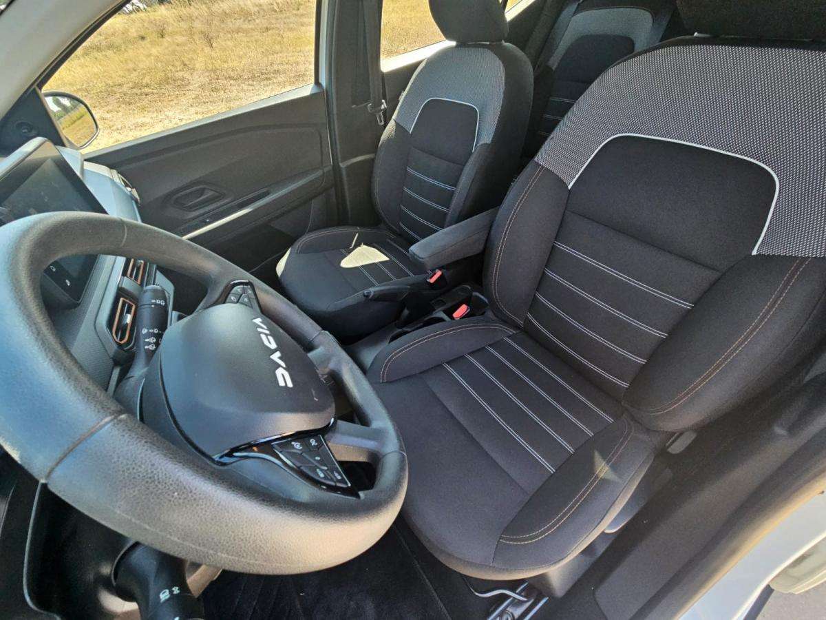 dacia-sandero-2023-gpl-999cc